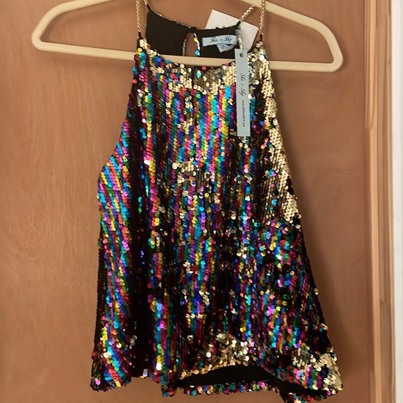 She&Sky Tops - She&Sky Sequin top size small